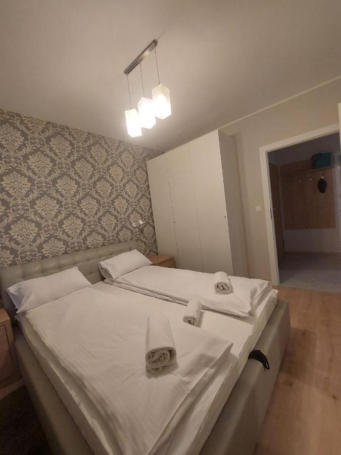Golden Apartments Przy Plazy Gdansk Exterior photo